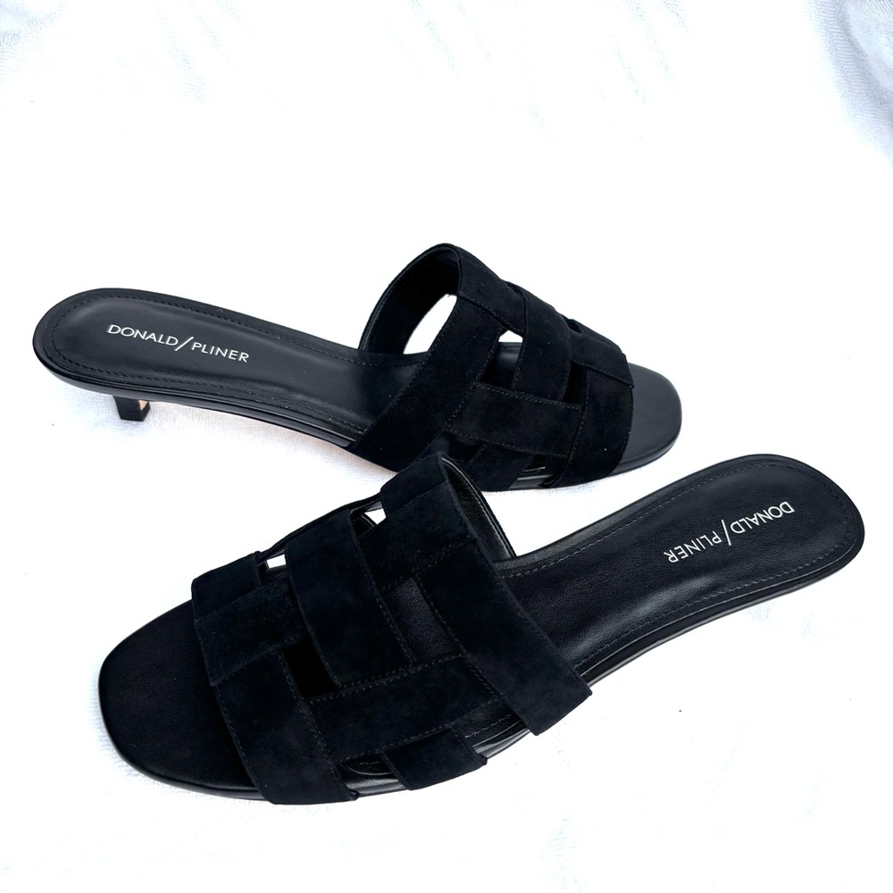 Donald Pliner Etta Suede Sandal Caged Black Low Kitten Heel Sz 11M NIB